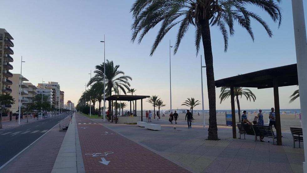 Hola Gandia Apartment ภายนอก รูปภาพ